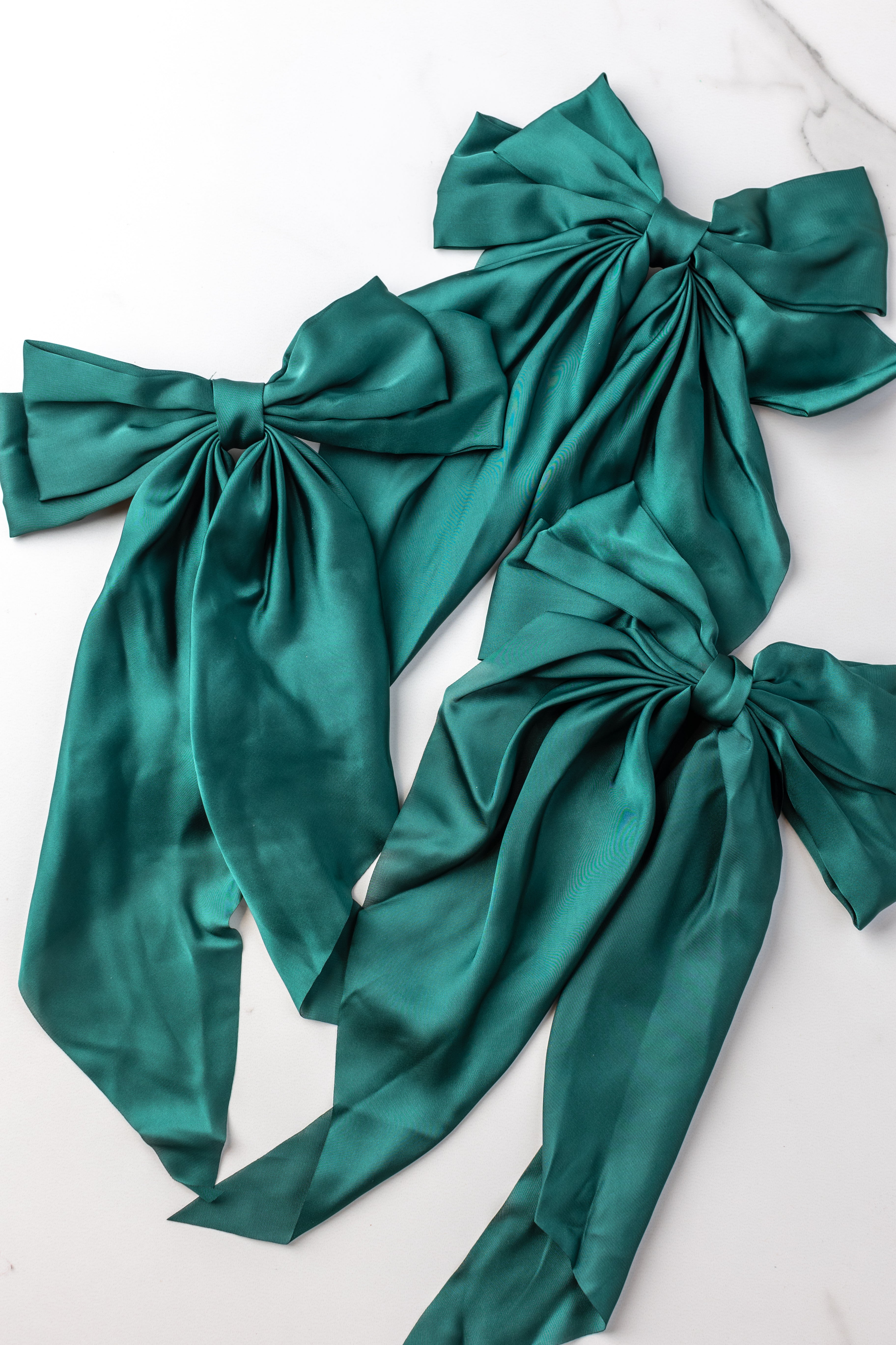 A Thousand Wishes Lilac Bow - Image 6