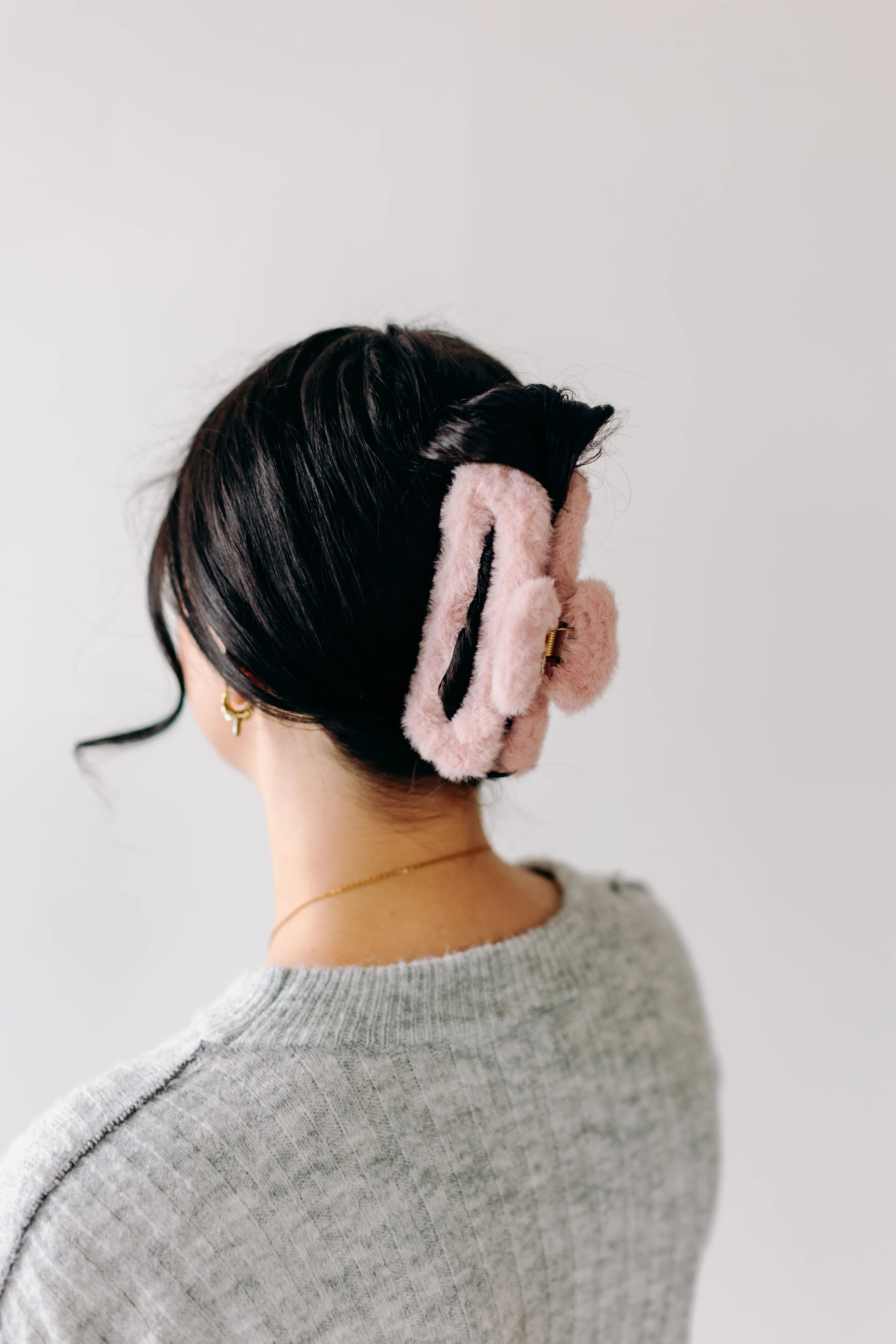 Love That For Me Lilac Clip - Image 12