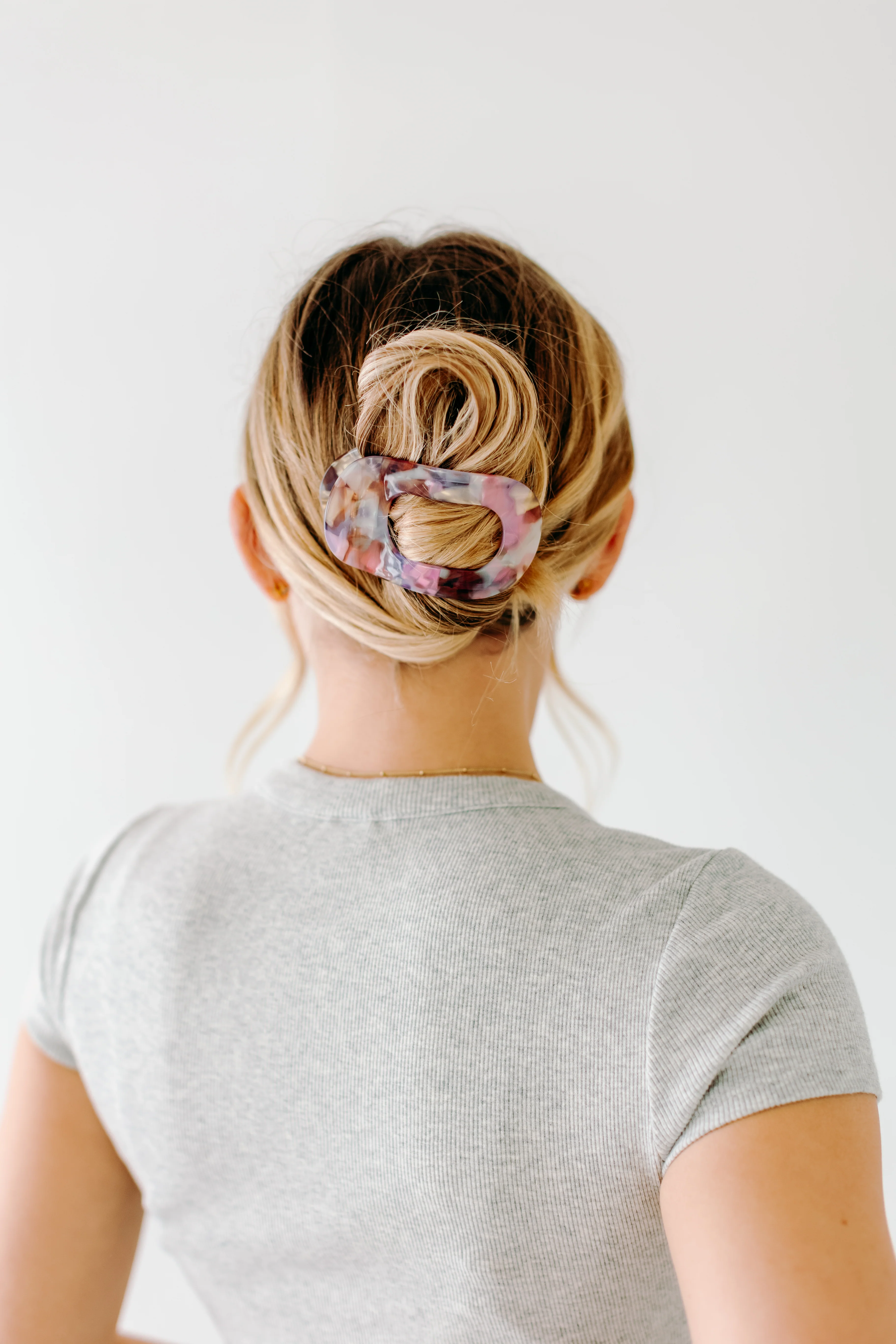 Lay Flat Lilac Clip - Image 4