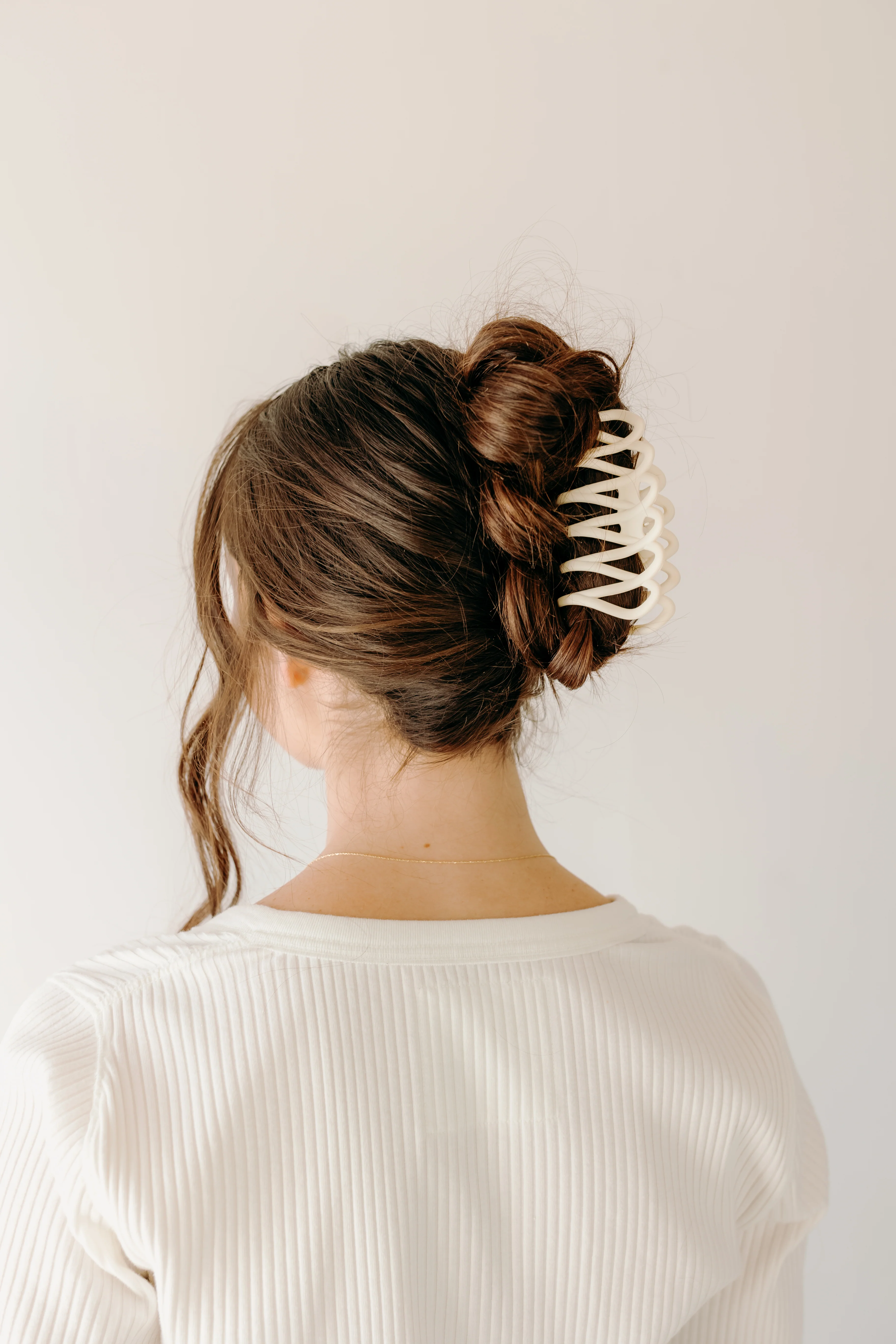 Take It Easy Lilac Clip - Image 5