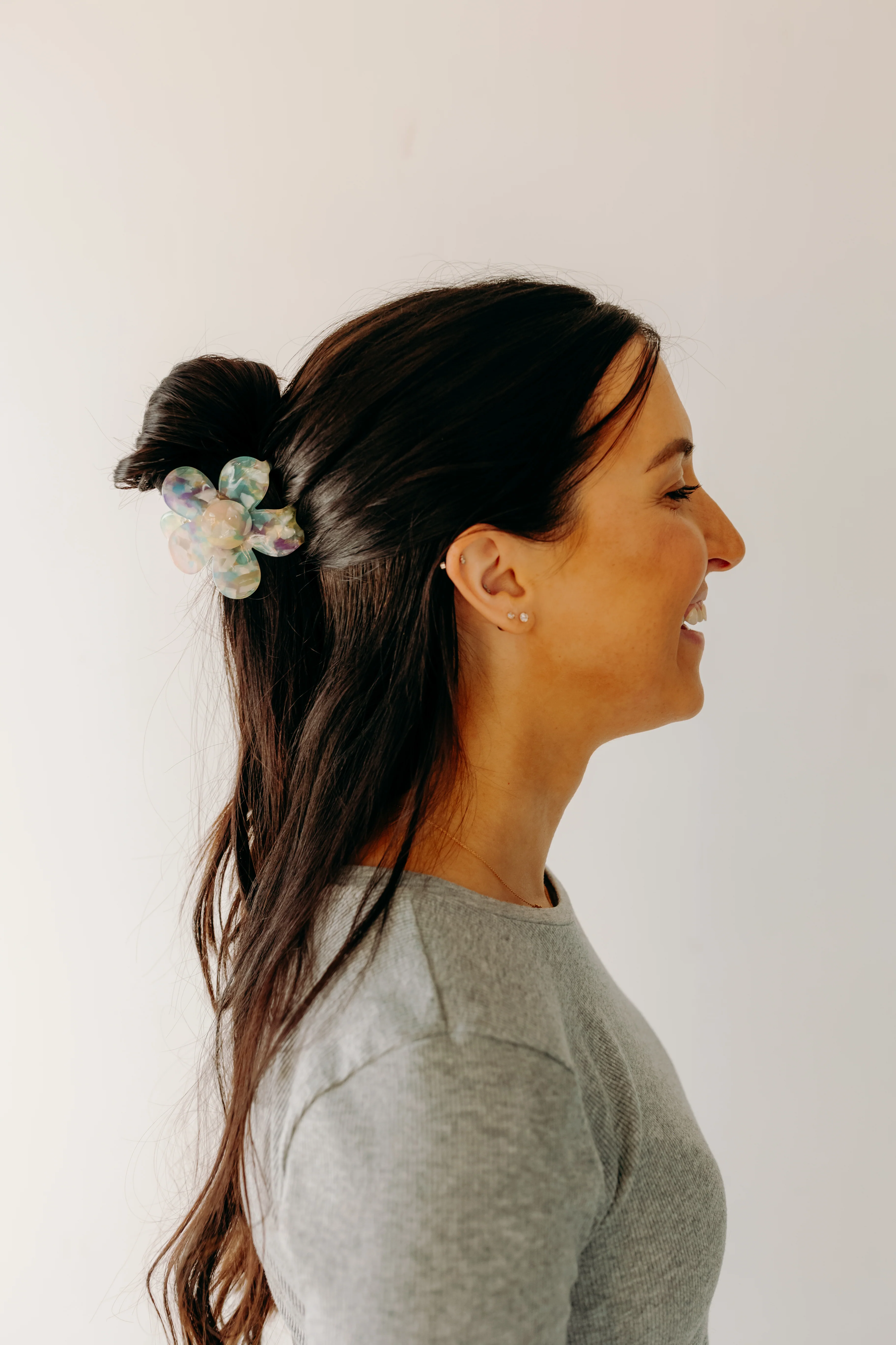 Time to Bloom Lilac Clip - Image 7